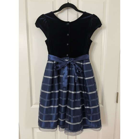 Jona Michelle Girls’ Holiday / Party Dress - Picture 3 of 3